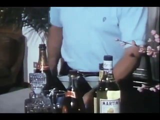 Quando Alice ruppe lo specchio | movie | 1988 | Official Trailer