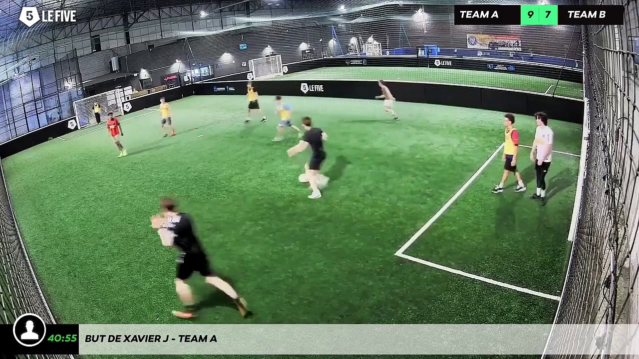 But de Xavier J - Team A