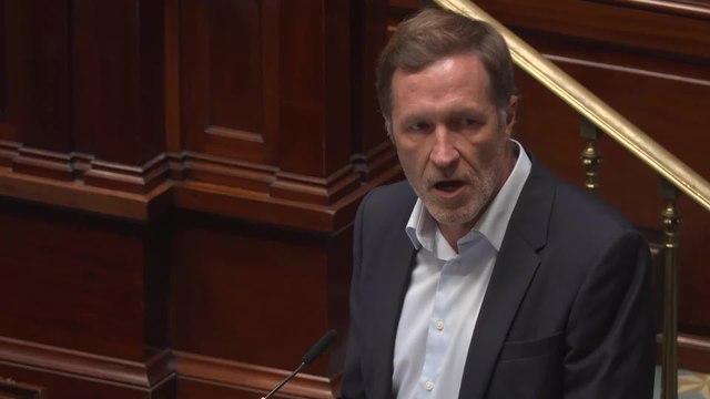 Conflit israélo-palestinien : Paul Magnette veut envoyer nos avions militaires