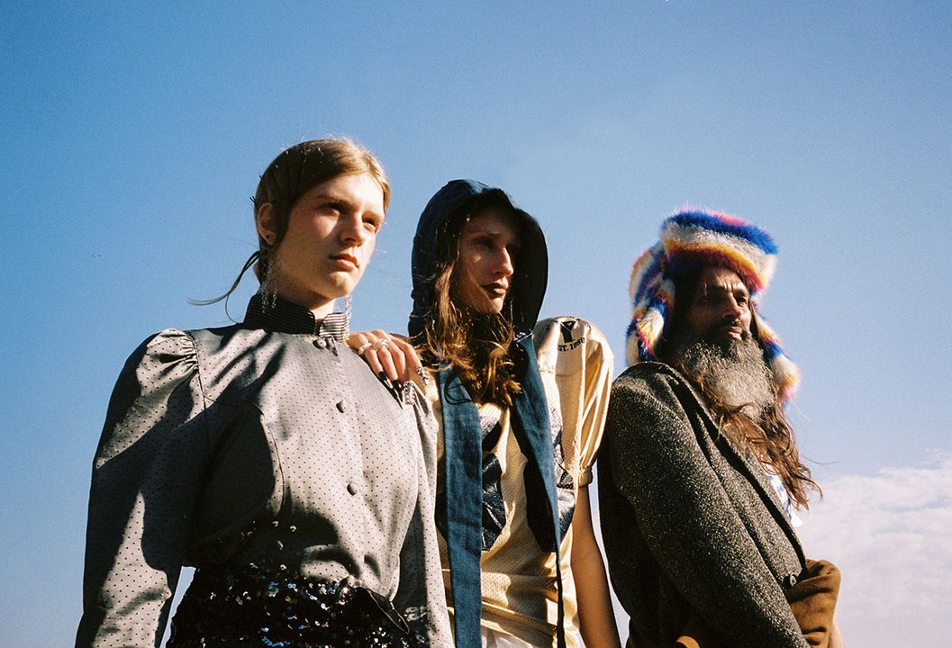 HERITAGE by Laura Martinova & Marygarlic2000