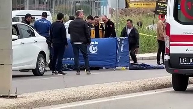 Boşanmak üzere olduğu eşini katletti