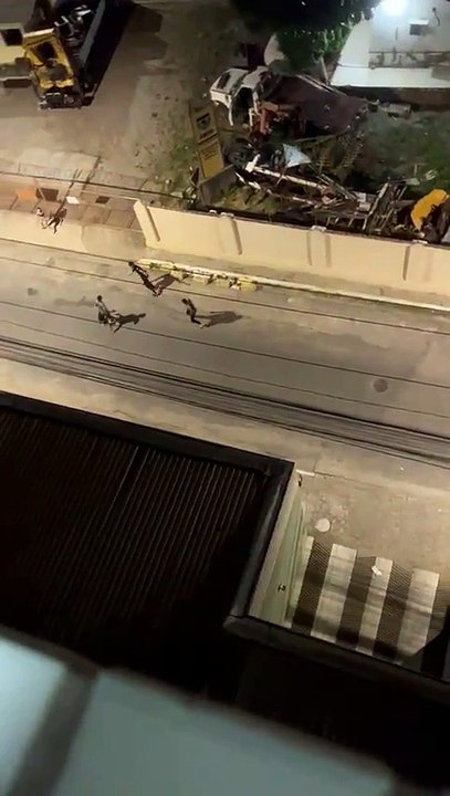 Homens são flagrados cometendo assalto no Centro de Maceió