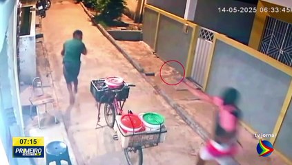 Câmera de segurança registra homem sendo executado em Nazaré da Mata, na Zona da Mata Norte