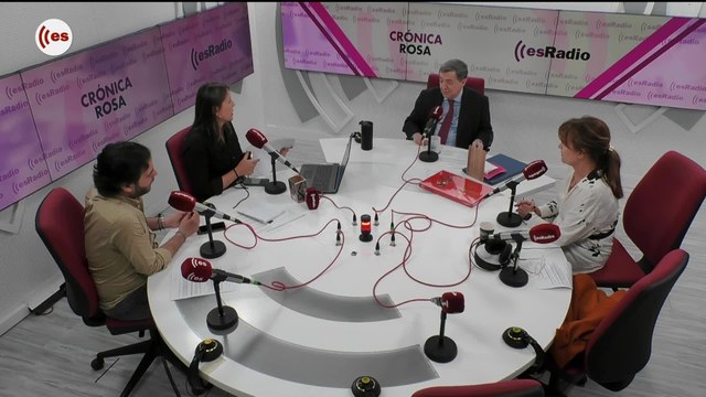 Crónica Rosa: El lío legal al que podría enfrentarse Paulina Rubio por no contar con Colate