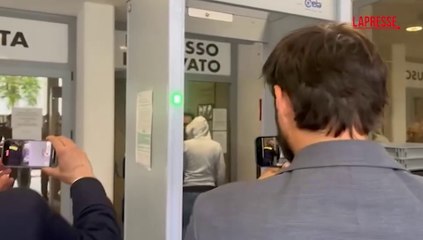 Neonati morti, Chiara Petrolini arrivata in tribunale a Parma
