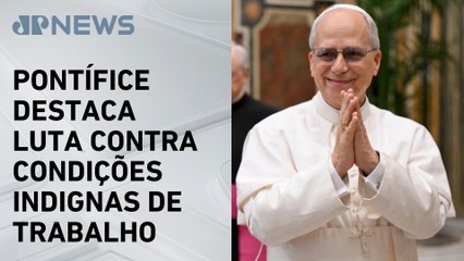 Papa Leão XIV destaca compromisso social em encontro com diplomatas