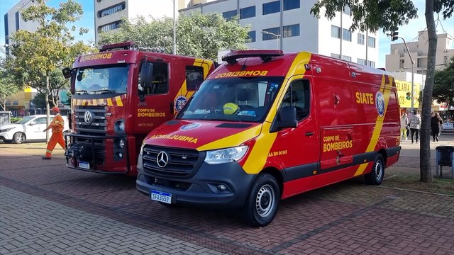 Pé na Faixa: Ação de conscientização com foco em pedestres é realizada no Centro de Cascavel