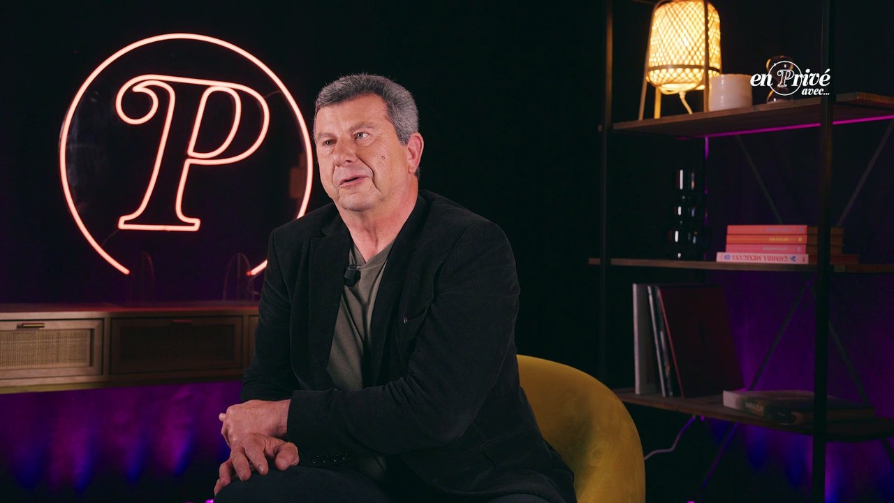 Pascal Bataille se confie à "Purepeople", pour le format "En privé avec"