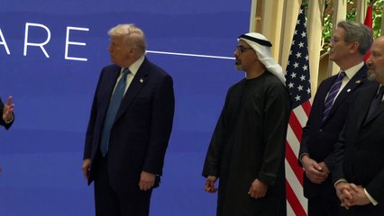 Trump cierra en Abu Dabi una gira regional repleta de promesas de inversiones