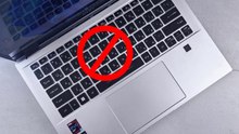 How do I Enable or disable the internal keyboard of my laptop