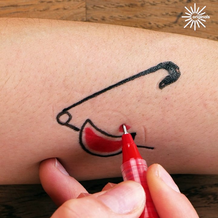 Satisfying pen tattoos! 🖋️🎨
