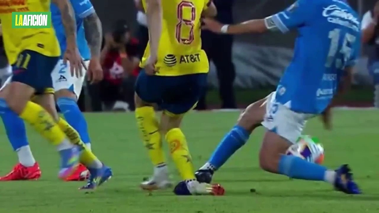 Por este motivo expulsaron a André Jardine del partido entre Cruz Azul y América