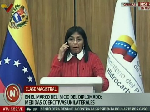 Vpdta. Delcy Rodríguez presentó pruebas de las medidas coercitivas ejercidas y su daño a la patria