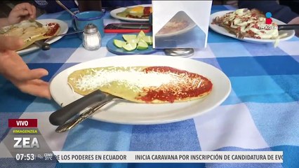 Atalo Mata desayuna huaraches y barbacoa en "El Rancho"