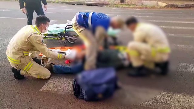 Motociclista sofre fratura na perna em acidente de trânsito no Santo Onofre