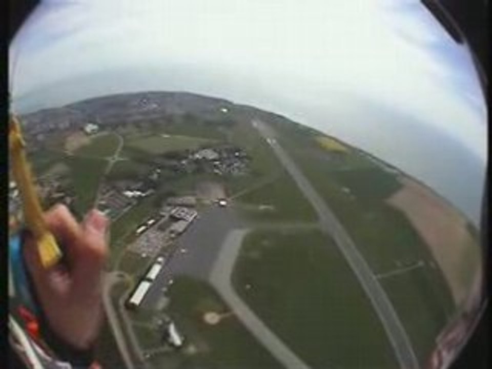 TOTO 20 ANS CHUTE LIBRE