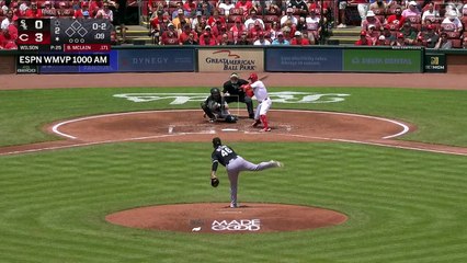 Luis Robert Jr. protagoniza una gran atrapada en el jardín central