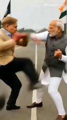 Shahbaz aur Modi kee larai ho gayi live video