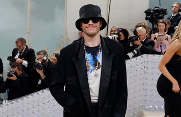 'Everyone deserves a Pete!' Elsie Hewitt gushes over Pete Davidson