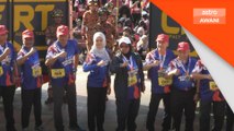 Tengku Permaisuri Selangor turun padang sertai larian bersama bomba