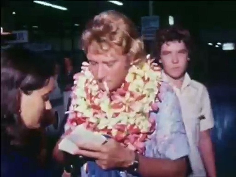 Johnny Hallyday à Tahiti – Arrivée Officielle avec Lee Hallyday (Journal RFO – 23 Août 1980)