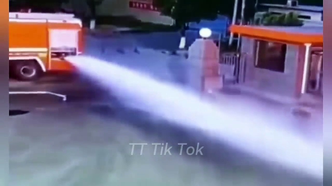 "Coi Cấm Cười #1 (Try Not To Laugh Challenge) 🤣"