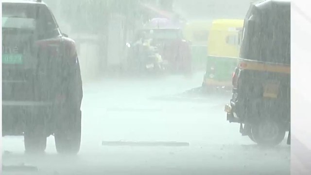 മഴയെത്തി മക്കളേ...സംസ്ഥാനത്ത് നാല് ജില്ലകളിൽ അതിതീവ്ര മഴ മുന്നറിയിപ്പ്‌ | Rain | Alert |