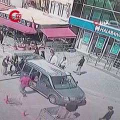 Sokak ortasında kaçırılmak istenen kadını polis ekibi kurtardı