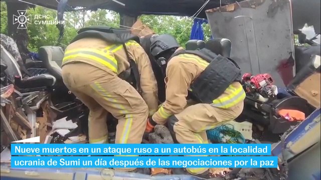 Un ataque ruso a un autobús con civiles deja al menos 9 muertos en Sumi