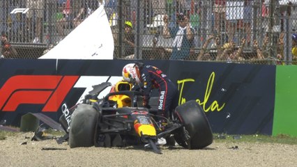 Yuki Tsunoda frustrado y triste tras su fuerte accidente en el GP de Emilia Romagna