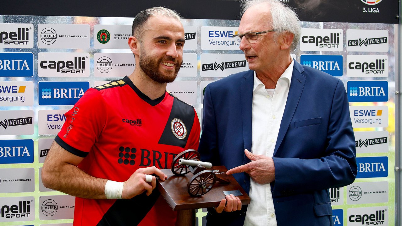 Nach Doppelpack gegen Aachen: Kaya erhält die kicker Torjägerkanone