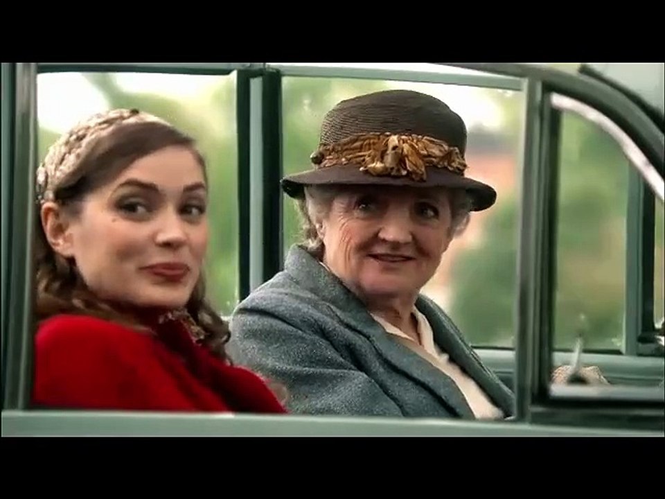 They Do It with Mirrors. (2010)