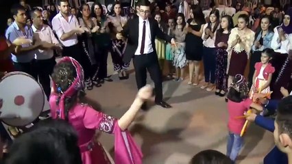 Kaval Havasi dugunde hareketli oyuncular emirdag