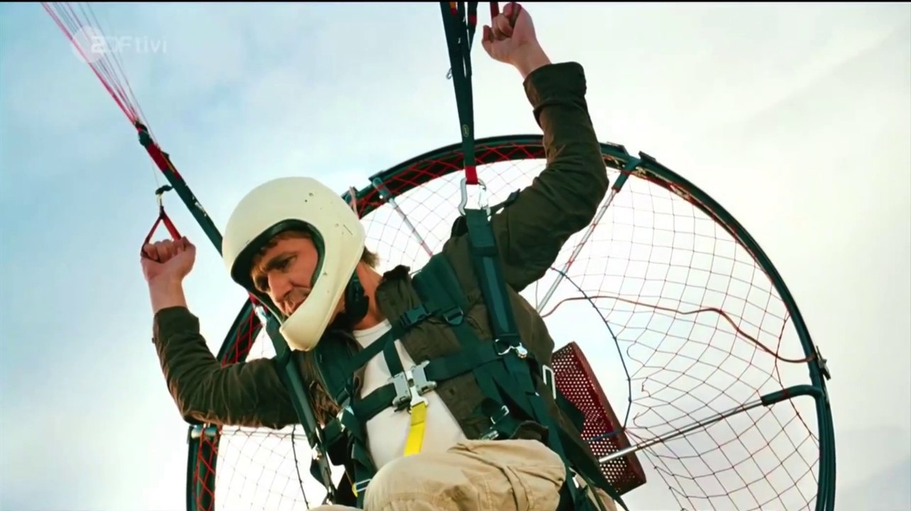 Löwenzahn – Das Kinoabenteuer - dog ran over