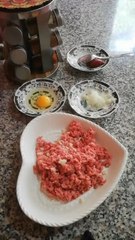 The Secret Behind Turkish Mom’s Meatballs (Anne Köftesi) Revealed