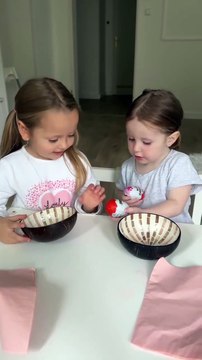 Cutest twins baby's new viral funny video 📸😍twins love 😘 twins baby's 🤩#shorts #shortvideos #viralvideos #funnyvideo #funny #comedy #twins #baby # kid