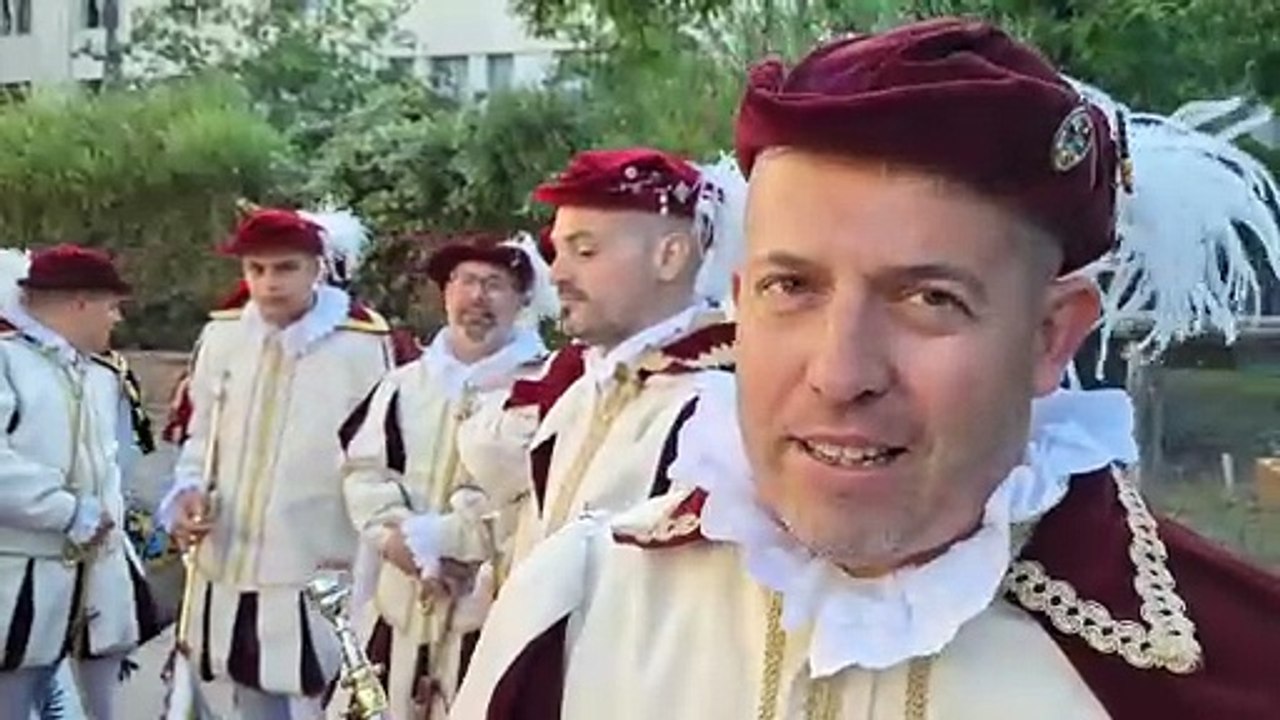 Con i tamburini Citt? di Oristano i suoni della Sartiglia alla Cavalcata sarda 2025