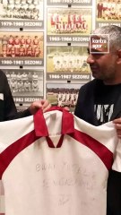 Elazığspor'un ilk kez Süper Lig'e çıktığı formayı 23 yıl sonra müzeye bağışladı