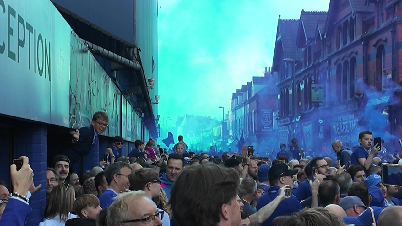 Everton fans Goodison Park farewell party part 2