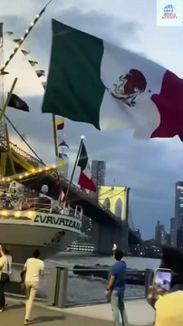 mexican ship hits brooklyn bridge #trend #news