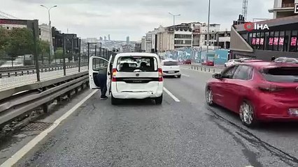 Beylikdüzü’nde düğün konvoyunda zincirleme kaza: 3 yaralı