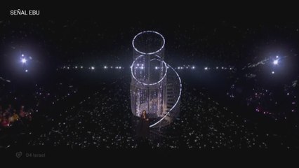 Fragmento de la actuación de Yuval Raphael de Israel en la final de Eurovisión