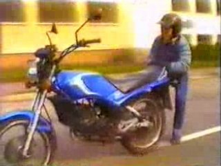 Funny Clip - guy doin stunts on dirtbike