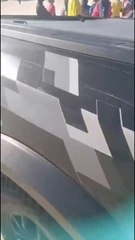 Motorista "voa" com carro em duna de Canoa Quebrada