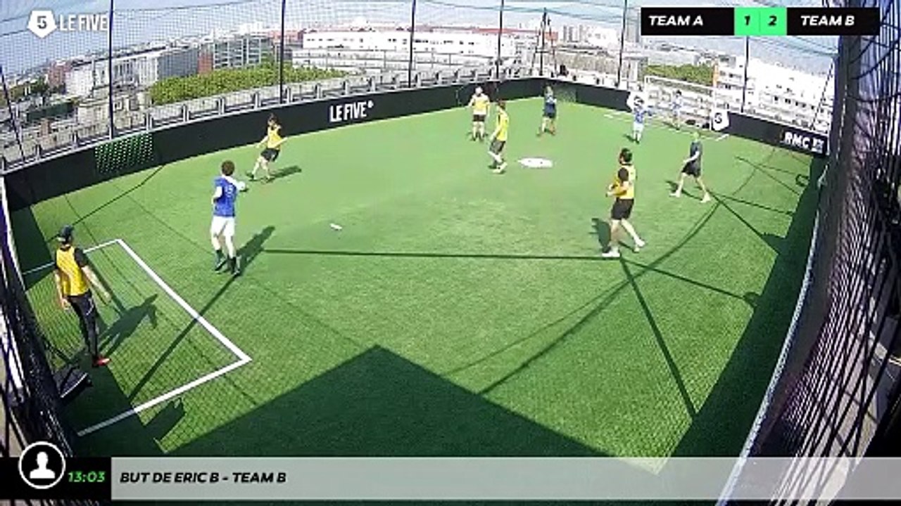 But de Eric B - Team B