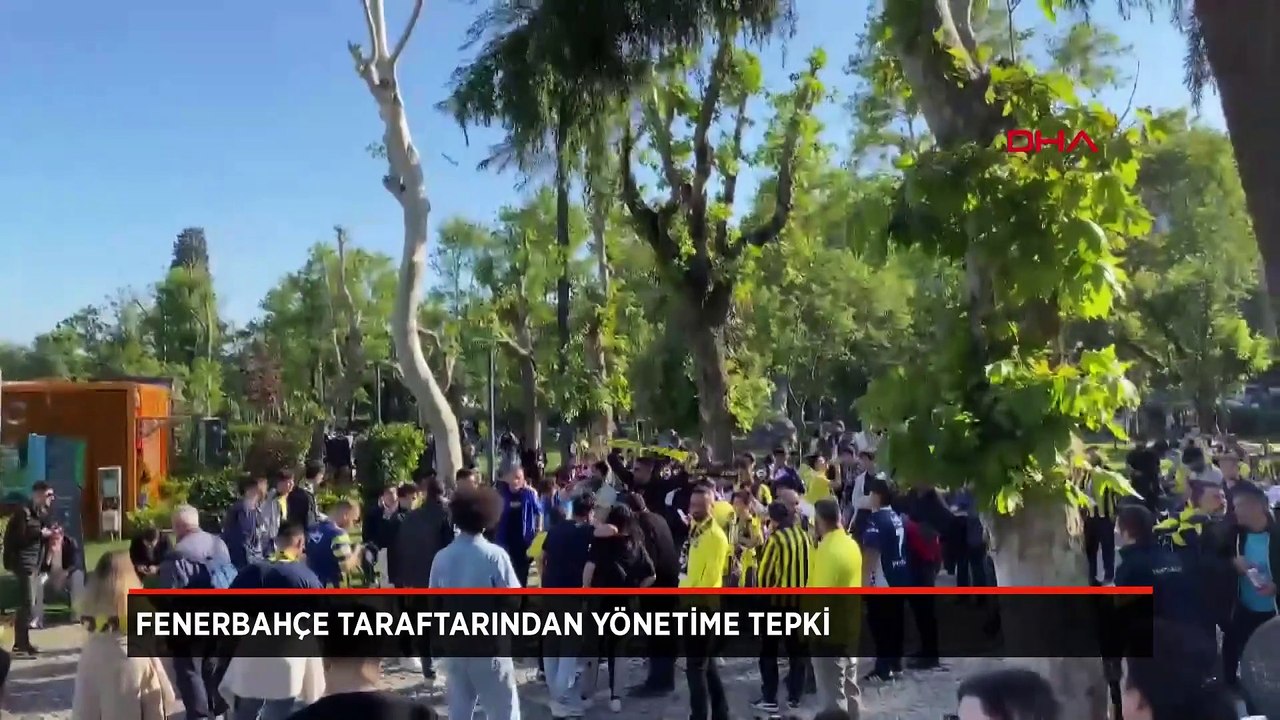 Fenerbahçe taraftarından Ali Koç yönetimine tepki
