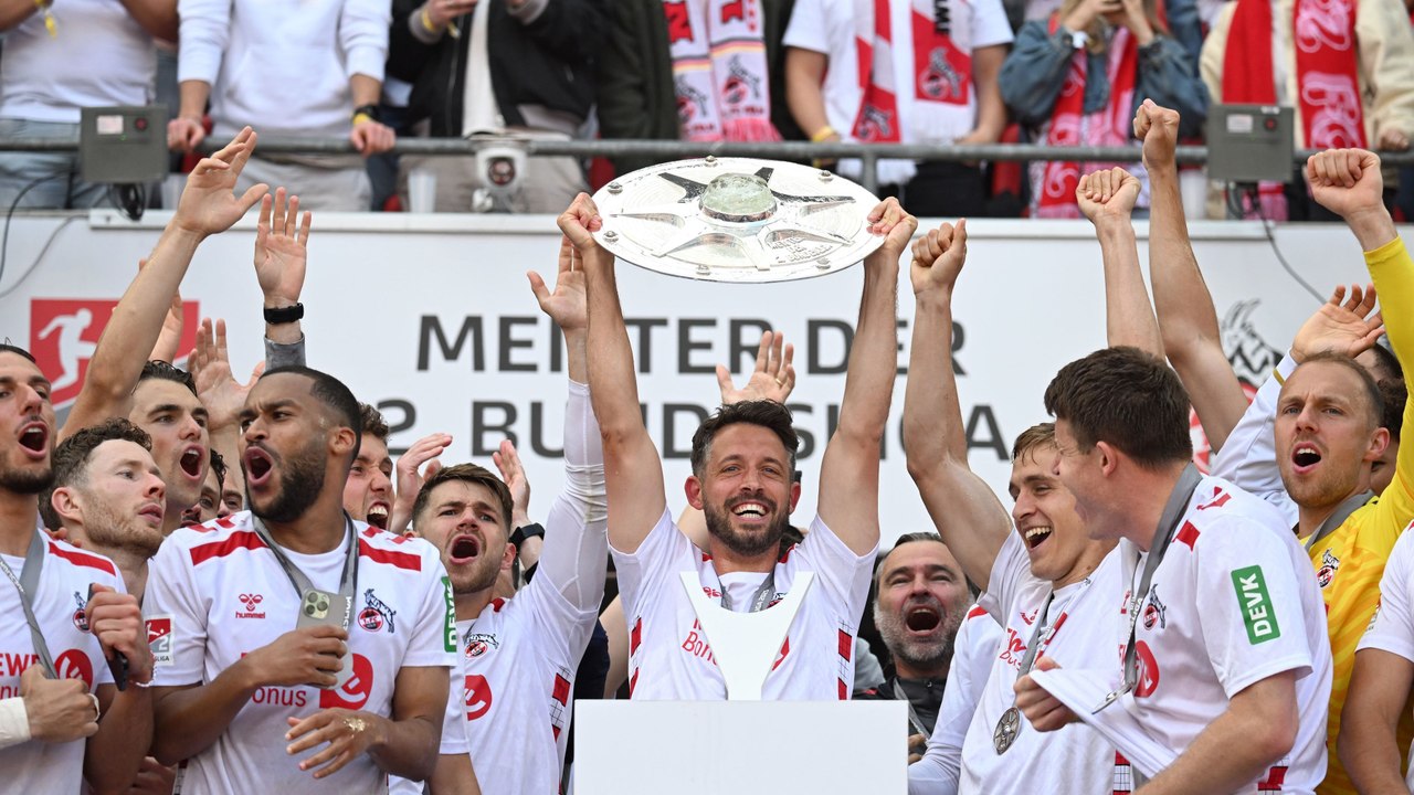 Kölner Aufstiegsparty: 'Endlich gezeigt, was in der Mannschaft stecken könnte'