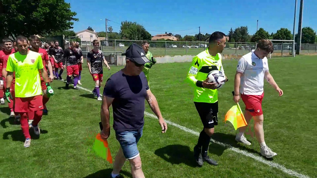 LA VIDÉO DE L'ENTRÉE DES JOUEURS LARNAGE VS AS DU PIC DIMANCHE 18 MAI 2025