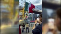 Dos muertos por choque de buque escuela mexicano contra puente de Brooklyn de Nueva York