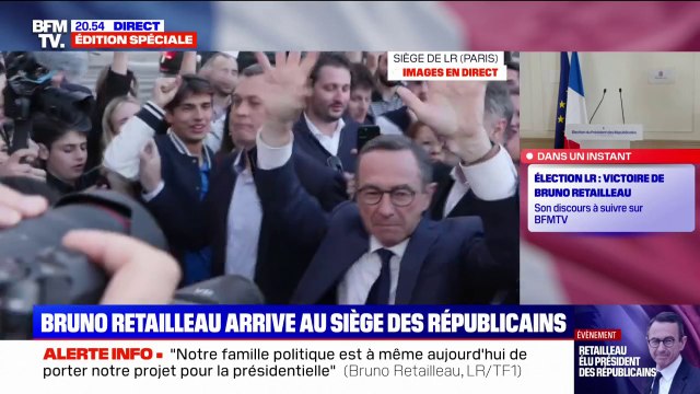 Présidence LR: Bruno Retailleau acclamé à son arrivée au siège des Républicains après sa victoire